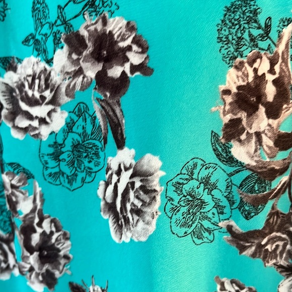 Torrid halter, high-low top - Picture 2 of 5